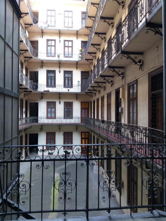 Tempo Courtyard Apartman Βουδαπέστη Εξωτερικό φωτογραφία